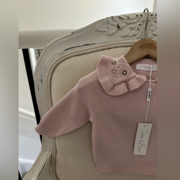 🦢 0~3 Mth Pale Dusty Rose Knit Embroidered Baby Sweater and Pants Set NWT - Picture 5 of 8